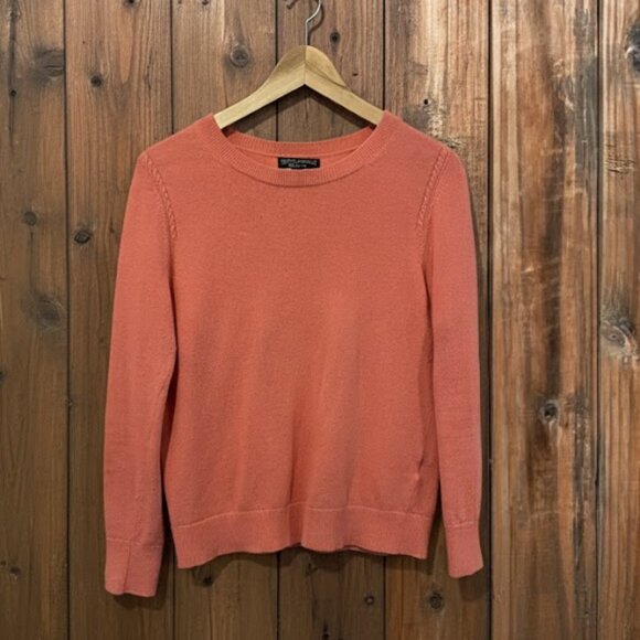 Banana Republic Coral Crewneck knit Sweater - Medium - Picture 1 of 4